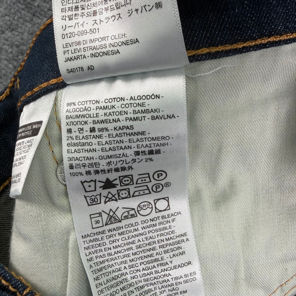 Levis Jeans Men 44x32 (Fit 44x30) Blue 541 Athletic Taper Stretch Big Tall Denim - Picture 8 of 16